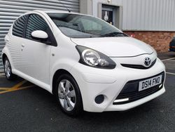 White Used 2014 Toyota Aygo Style Hatchback | £3,000 (Good price)