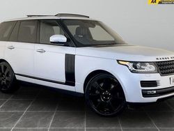 White Used 2017 Land Rover Range Rover Autobiography SUV | £29,995 (Fair price)