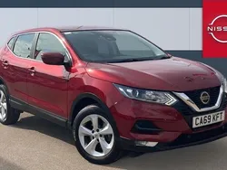 Red Used 2020 Nissan Qashqai Acenta Premium SUV | £12,529 (Super price)