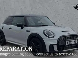 White Used 2024 Mini Cooper S Hatch Hatchback | £25,490 (Fair price)