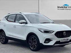 White Used 2021 MG ZS Exclusive Sedan | £13,200 (Fair price)