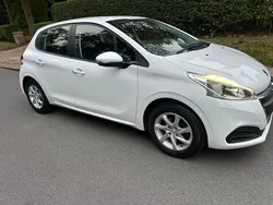 White Used 2015 Peugeot 208 Active Hatchback | £2,195 (Good price)