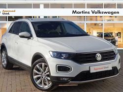 White Used 2018 VW T-Roc SEL SUV | £14,995 (Fair price)