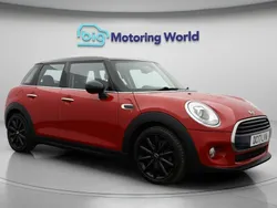 Red Used 2017 Mini Cooper Hatch Hatchback | £9,300 (Good price)