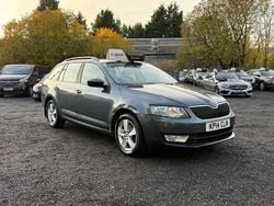 Grey Used 2014 Skoda Octavia SE Estate | £4,860 (Fair price)