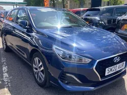 Blue Used 2020 Hyundai i30 SE Hatchback | £10,999 (Good price)