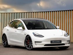 White Used 2019 Tesla Model 3 Performance Sedan | £16,898 (A bit pricey)