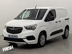 White jade Used 2020 Vauxhall Combo Sportive MPV | £7,990 (Fair price)