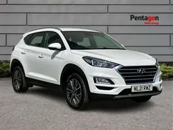 White Used 2021 Hyundai Tucson SE SUV | £15,183 (Good price)