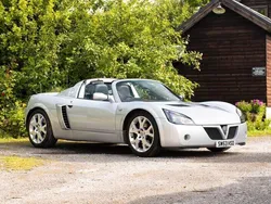 Silver Used 2004 Vauxhall VX220 Coupe | £10,000