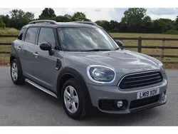 Grey Used 2019 Mini Cooper Countryman Classic SUV | £16,689 (Good price)