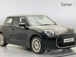 Black Used 2024 Mini Cooper Hatch Hatchback | £24,750 (Expensive)