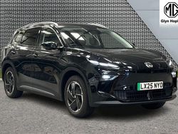 Black New 2025 MG S5 Trophy SUV | £23,895 (Fair price)