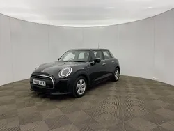 Black Used 2022 Mini Cooper Classic Hatchback | £18,985 (Fair price)