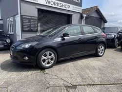 Black Used 2013 Ford Focus Zetec Hatchback | £3,895 (Fair price)