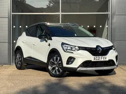 White/black Used 2021 Renault Captur Version S SUV | £11,195 (Good price)