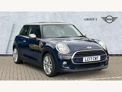 Lapisluxury blue Used 2017 Mini Cooper Seven Hatchback | £12,495 (Fair price)