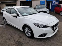 White Used 2015 Mazda 3 Hatchback | £6,990 (Good price)