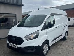 White Used 2018 Ford Transit Custom Trend Van | £9,995 (Good price)