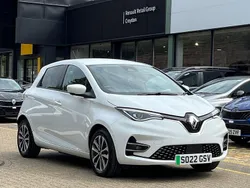 White Used 2022 Renault Rapid GT-Line Hatchback | £11,444 (Fair price)