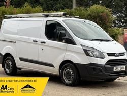 White Used 2017 Ford Transit Custom | £9,490 (Super price)