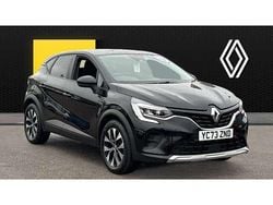 Black Used 2023 Renault Captur Evolution SUV | £15,999 (Fair price)