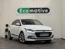 White Used 2015 Hyundai i20 Premium Hatchback | £8,495 (Fair price)