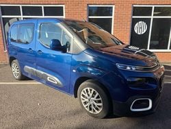 Blue Used 2019 Citroën Berlingo Feel MPV | £7,850 (Good price)