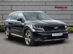 Black Used 2022 Kia Sorento SUV | £31,995 (Good price)