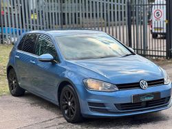 Blue Used 2013 VW Golf VII SE Hatchback | £4,500 (Good price)