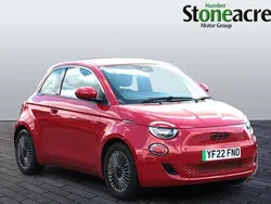 Red Used 2022 Fiat 500e Red Hatchback | £11,995 (Fair price)