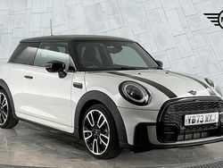 White Used 2023 Mini Cooper Hatch Hatchback | £23,649 (Fair price)