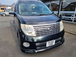 Black green Used 2006 Nissan Elgrand MPV | £24,000