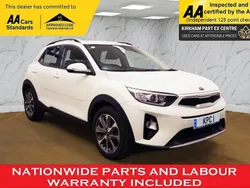 White Used 2019 Kia Stonic 2 SUV | £9,495 (Fair price)