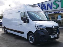 White Used 2021 Renault Master Business Van | £20,989 (Expensive)