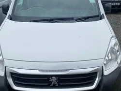 White Used 2017 Peugeot Partner S MPV | £3,495 (Fair price)