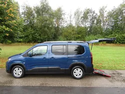 Blue Used 2019 Peugeot Rifter Allure MPV | £14,895 (Fair price)
