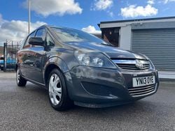 Grey Used 2013 Vauxhall Zafira MPV | £2,875 (Fair price)