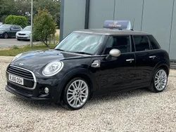 Black Used 2016 Mini Cooper Hatch Hatchback | £7,699 (Fair price)