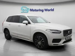 White Used 2021 Volvo XC90 Momentum SUV | £31,600 (Fair price)