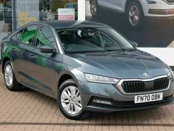 Grey Used 2020 Skoda Octavia SE Hatchback | £14,495 (Fair price)