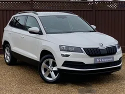 White Used 2019 Skoda Karoq SE SUV | £11,500 (Fair price)
