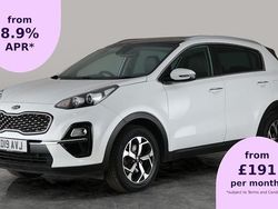 White Used 2019 Kia Sportage 2 SUV | £11,998 (Fair price)