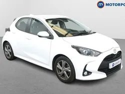 Used 2025 Toyota Yaris Hybrid Hatchback | £17,499 (Good price)