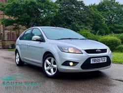 Silver Used 2009 Ford Focus Zetec Hatchback | £2,200 (Fair price)