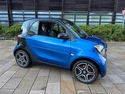 Blue Used 2016 Smart ForTwo Coupé Premium Coupe | £7,295 (Fair price)