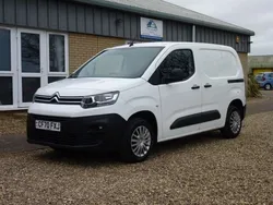 White Used 2021 Citroën Berlingo MPV | £9,495 (Fair price)
