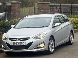 Silver Used 2013 Hyundai i40 Active Estate | £2,999 (Good price)