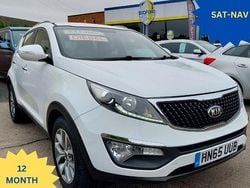 White Used 2015 Kia Sportage 2 SUV | £6,695 (A bit pricey)