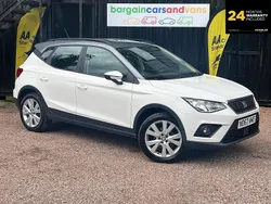 White Used 2018 Seat Arona SE Technology SUV | £7,700 (Fair price)